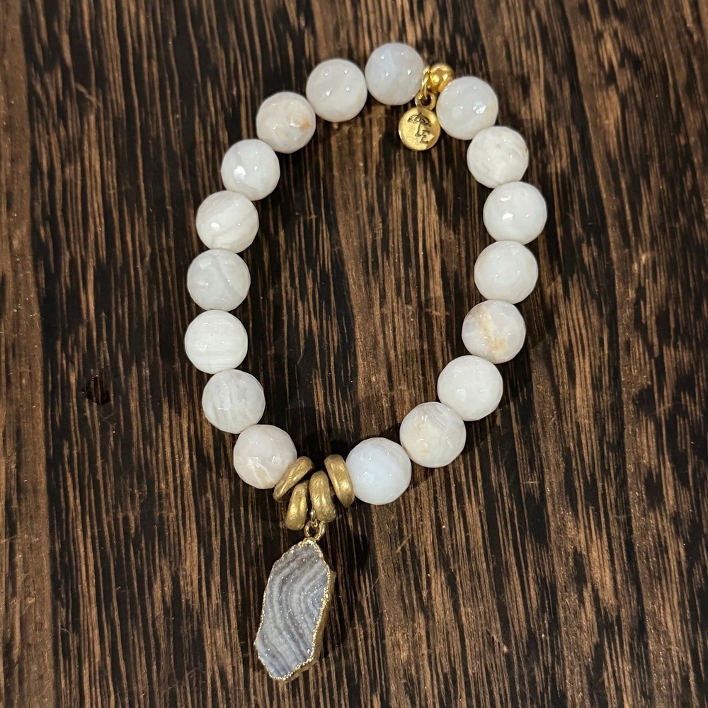 Lenny & Eva Beaded Bracelet Womens OS White Gold Druzy Agate Charm Stretch Boho